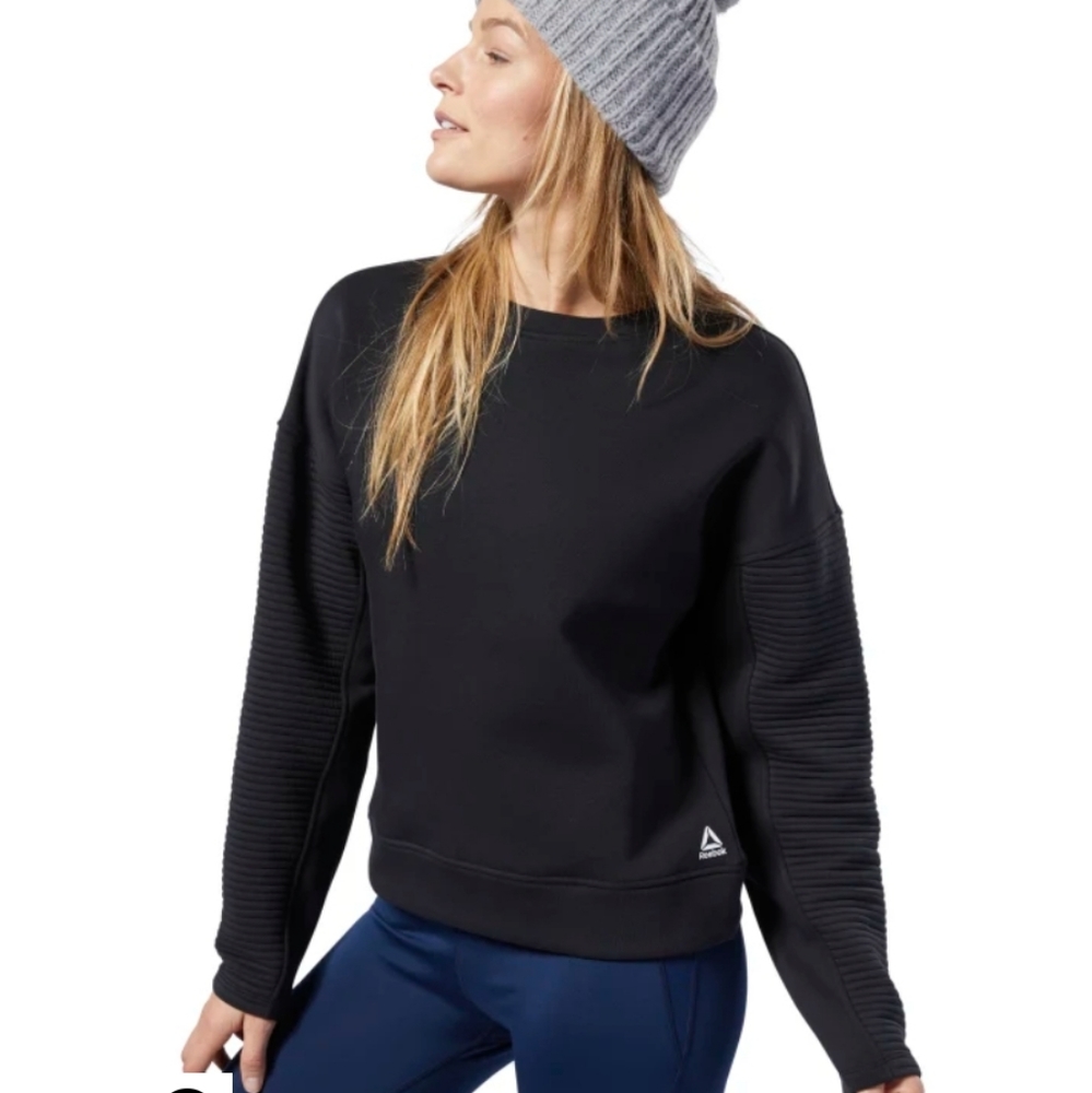 Reebok Workout Ready Versatile Crewneck Sweatshirt NWT